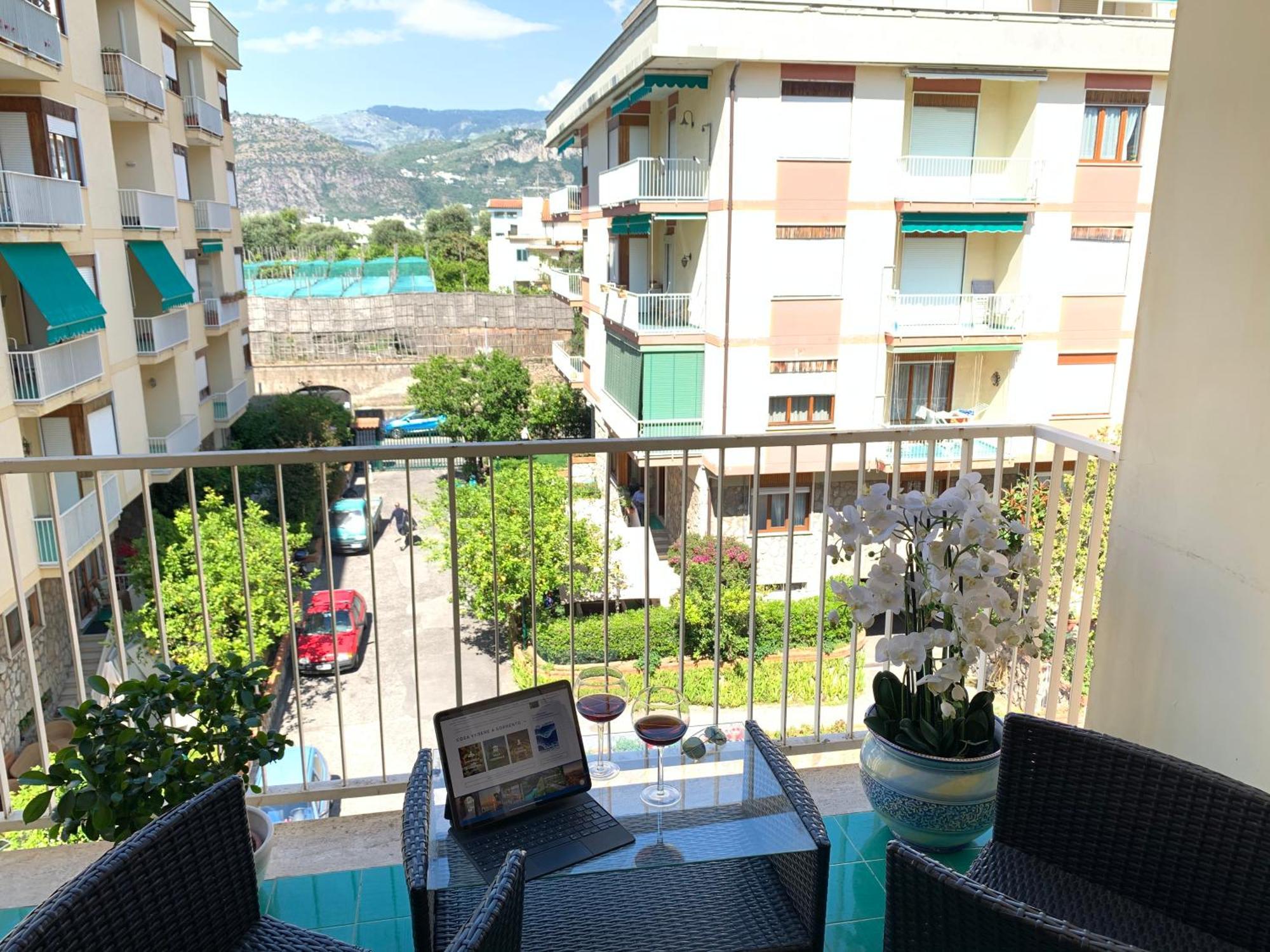 Sorrento Moon Apartment ภายนอก รูปภาพ